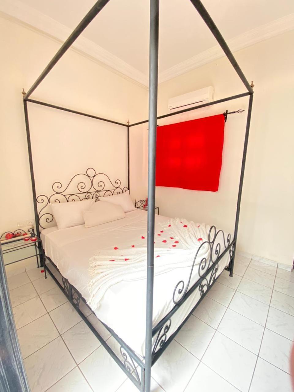 Riad Saif Piscine Palmeraie Marrákes Kültér fotó